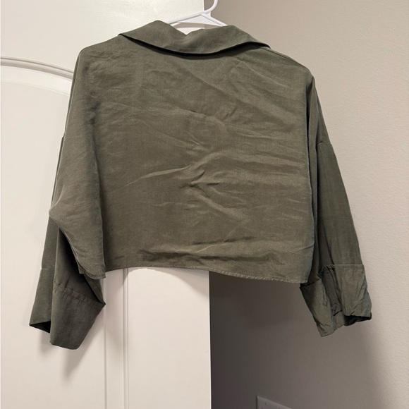 Zara Flowy Crop Top in Green - Picture 6 of 8